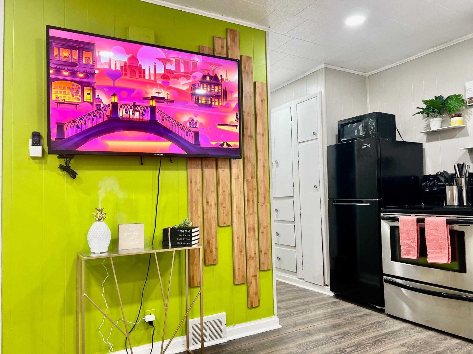 Cozy Buffalo Home-Sleeps 4 Lackawanna Kültér fotó