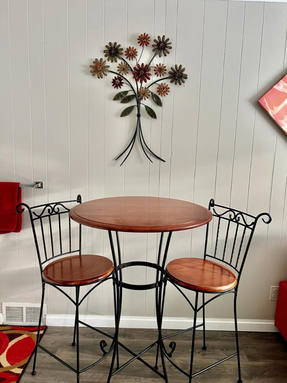 Cozy Buffalo Home-Sleeps 4 Lackawanna Kültér fotó